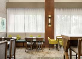 Hampton Inn & Suites Tacoma/Puyallup 3