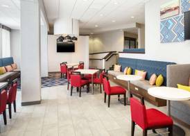 Hampton Inn & Suites Parker 5