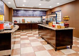 Hampton Inn & Suites Bakersfield/Hwy 58, CA 4