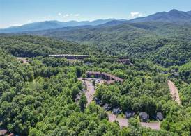 Hilton Vacation Club MountainLoft Gatlinburg 4
