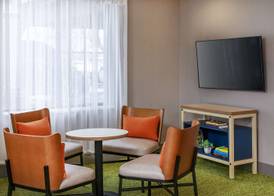 Spark by Hilton Denver International Airport 4