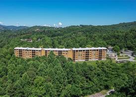 Hilton Vacation Club MountainLoft Gatlinburg 5