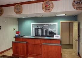 Hampton Inn Lebanon 3