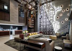 Hampton Inn & Suites Chicago-Downtown 4
