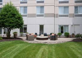 Hilton Garden Inn BWI Airport 2