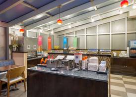 Hampton Inn Manhattan/Times Square South 5