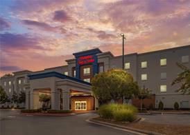 Hampton Inn & Suites Atlanta Airport West/Camp Creek Pkwy 2