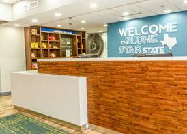 Hampton Inn & Suites Fort Worth-West-I-30 3