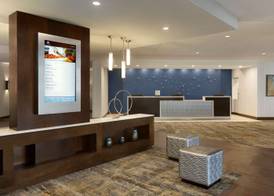 DoubleTree by Hilton Hartford - Bradley Airport 3