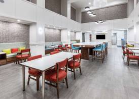 Hampton Inn & Suites Dallas I-30 Cockrell Hill 4