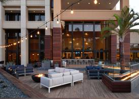 Hotel Fera Anaheim, a DoubleTree by Hilton 4