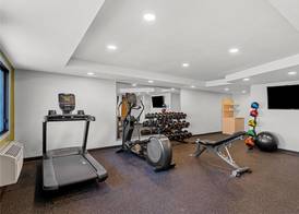Spark by Hilton Cedar Falls 4