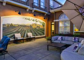 Hilton Garden Inn Napa 5