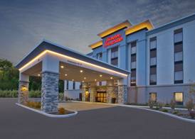 Hampton Inn & Suites Alliance 2
