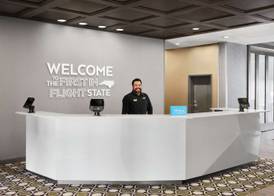 Hampton Inn & Suites Charlotte Steele Creek Road, NC 3