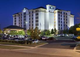 Embassy Suites by Hilton Denver International Airport 4