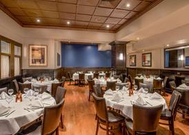 DoubleTree by Hilton Chicago North Shore Conference Center 5