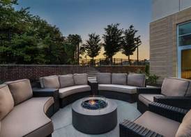 Hampton Inn & Suites Fort Wayne Downtown 2