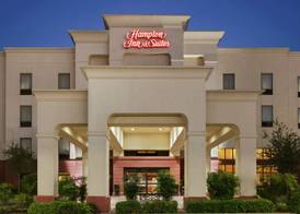 Hampton Inn & Suites Lawton 2