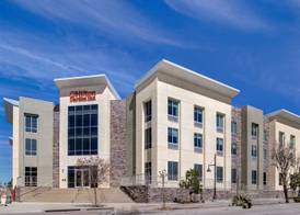 Hilton Garden Inn Temecula 2
