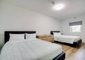 Toronto Lakeshore Hotel 5