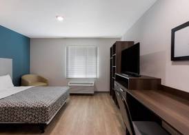 WoodSpring Suites Chandler Airport 5