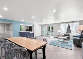 WoodSpring Suites Chandler Phoenix Medical Center 2