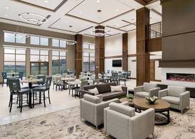 ClubHouse Hotel & Suites Rapid City 3