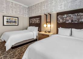 Hilton Vacation Club Hotel Blake Chicago 4