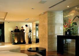 Pacific Regency Hotel Suites 3