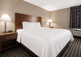 Sleep Inn & Suites Madison West 5
