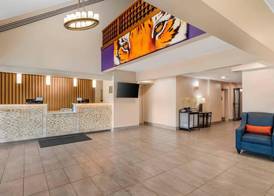 Comfort Inn & Suites Clemson - University Area 4