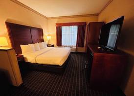 Comfort Suites Portland Southwest 5