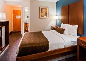 Grand Vista Richmond Airport Hotel 3