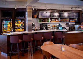 Courtyard by Marriott Kansas City Airport 3