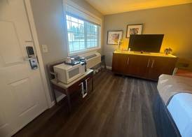 Naval Suites By FairBridge 5