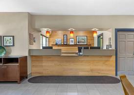 Country Inn & Suites by Radisson, Romeoville - Bolingbrook 2