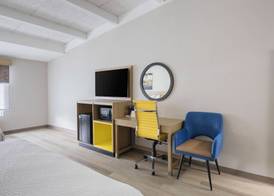Days Inn & Suites by Wyndham Lexington 3