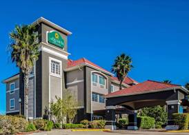 La Quinta Inn & Suites Corpus Christi Northwest 3