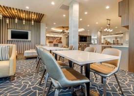 Holiday Inn Express Bettendorf - Davenport NE by IHG 5