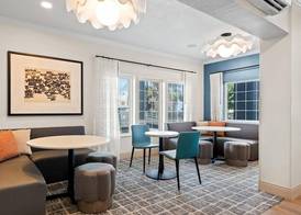 Hyatt Select Galveston Beachfront 4