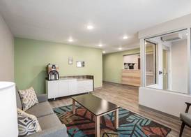 WoodSpring Suites Detroit Madison Heights 2
