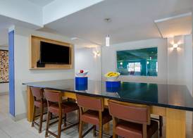 Holiday Inn Express & Suites WESTON by IHG 4