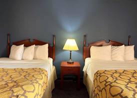Baymont by Wyndham Corydon 4