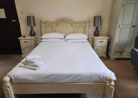 Langley Inn 4