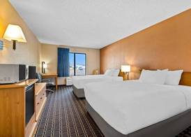 Days Inn by Wyndham Black River Falls - Access to ATV Trail 4