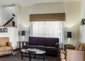 Sleep Inn & Suites Spring Lake - Fayetteville near Fort Bragg 4
