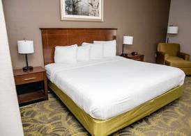 Carpenter Street Hotel 4