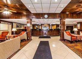 Wingate by Wyndham Marietta Conference Center Ohio 4
