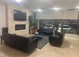 NU Hotel Toronto Airport 4